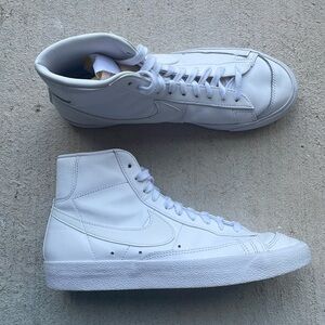 Size 9 Women’s Nike Blazers